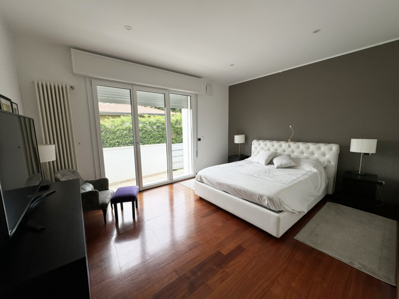 Immagine 7 di Casa indipendente in vendita  in via europa a Este