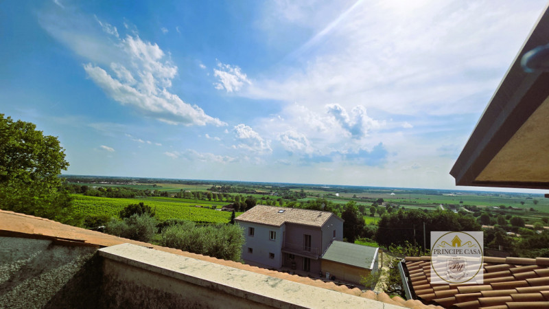 Immagine 43 di Casa indipendente in vendita  in via Venezia a Baone