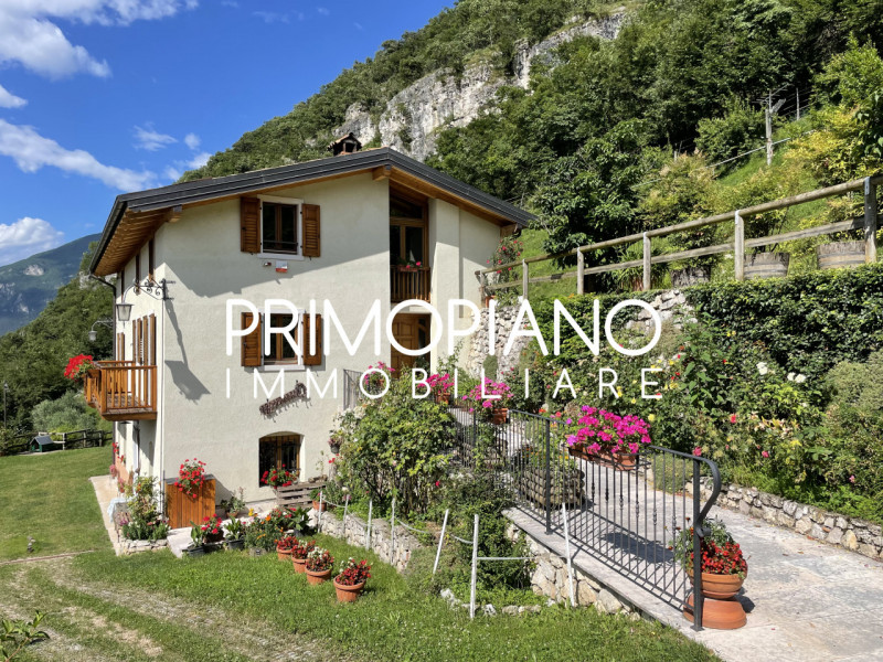 Immagine 6 di Casa indipendente in vendita  in Via Guido Lodron a Ala