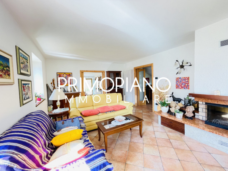 Immagine 14 di Casa indipendente in vendita  in Via Guido Lodron a Ala