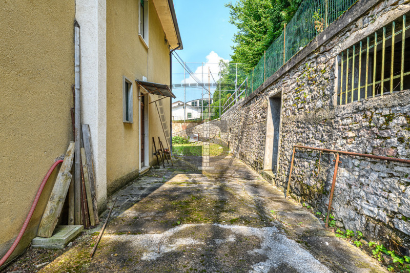 Immagine 35 di Casa indipendente in vendita  in Via Sisemol, 107 a Marostica