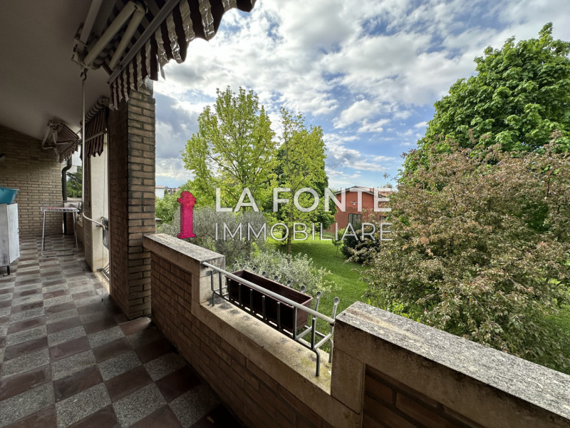 Immagine 27 di Casa bifamiliare in vendita  in Via Salata a Noventa Padovana