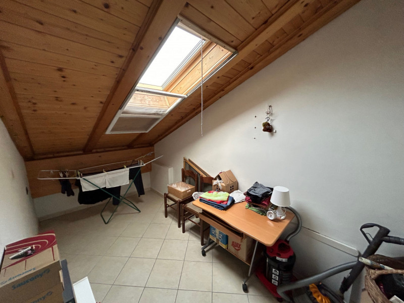 Immagine 8 di Appartamento in vendita  in VIA SALAMNA a Ville D'anaunia