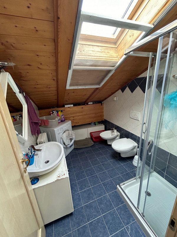 Immagine 9 di Appartamento in vendita  in VIA SALAMNA a Ville D'anaunia