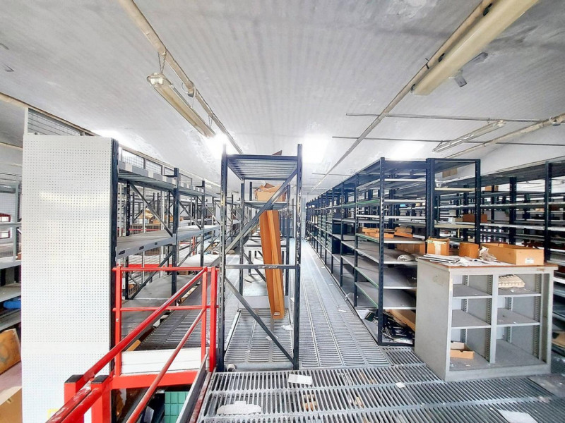 Immagine 7 di Magazzino in vendita  in Via Milazzo, N. 30 a Tortona