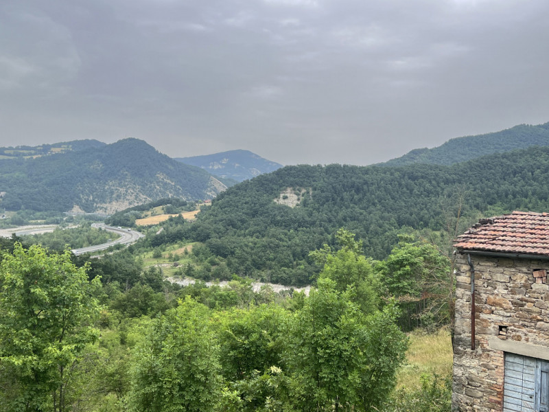 Immagine 26 di Rustico / casale in vendita  in Loc. Campello a Terenzo