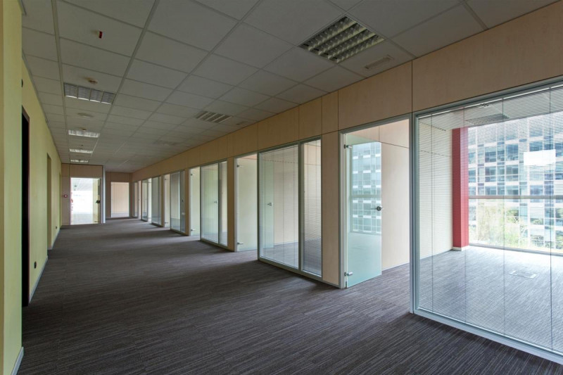 Immagine 5 di Ufficio in affitto  in VIA VENTICINQUE APRILE a San Donato Milanese