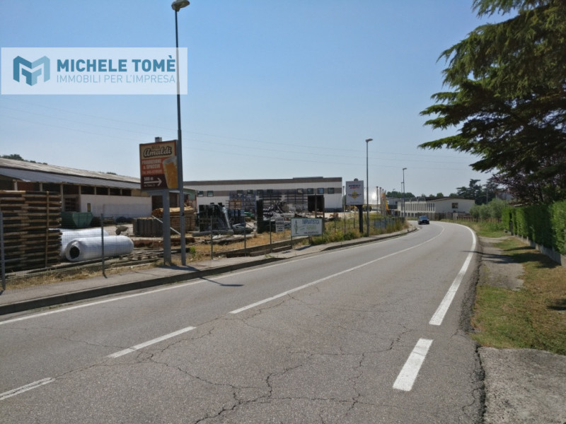 Immagine 6 di Capannone industriale in vendita  in località bagnol a Pastrengo