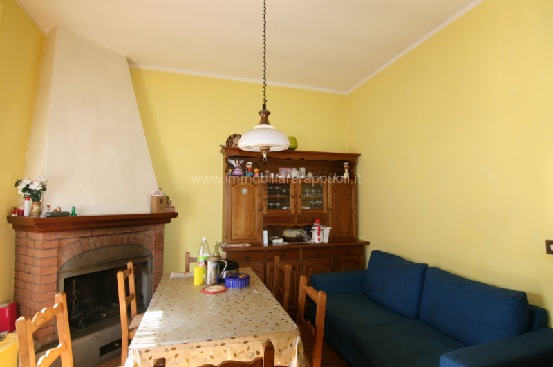 Immagine 2 di Appartamento in vendita  a Sinalunga