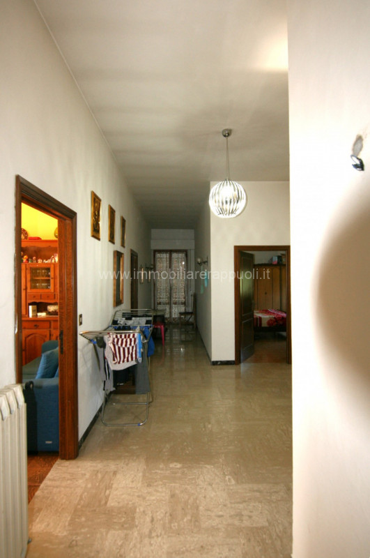 Immagine 4 di Appartamento in vendita  a Sinalunga