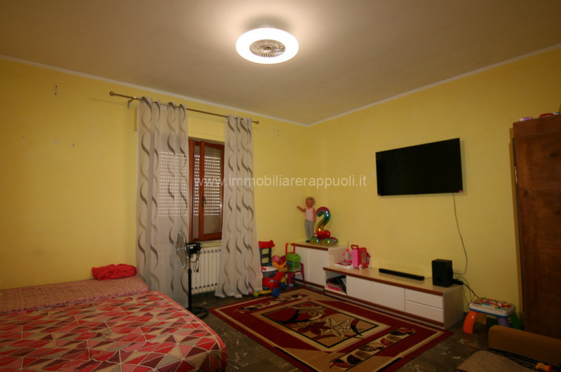 Immagine 10 di Appartamento in vendita  a Sinalunga