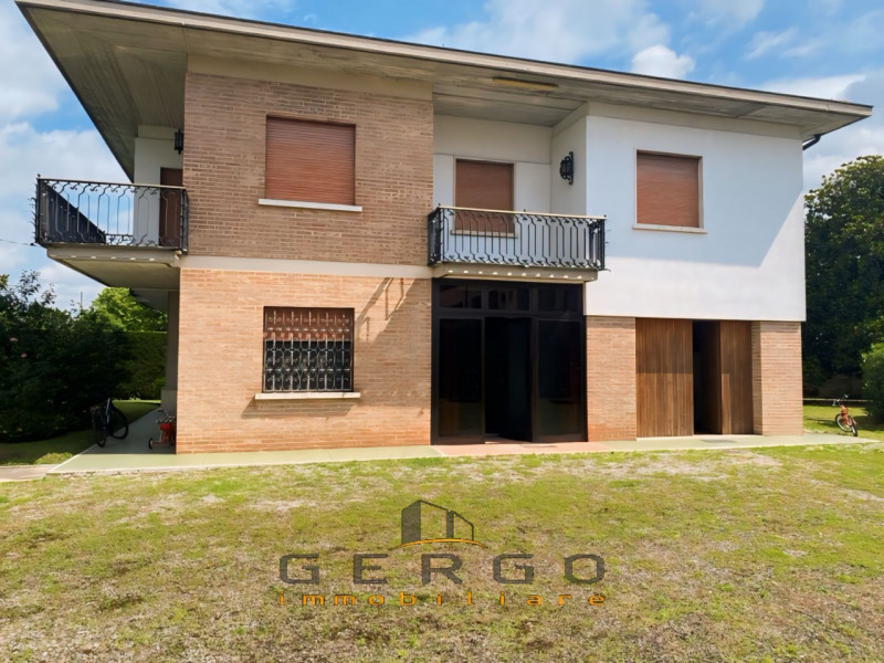 Immagine 17 di Casa indipendente in vendita  in Via Silvio Pellico a Piombino Dese