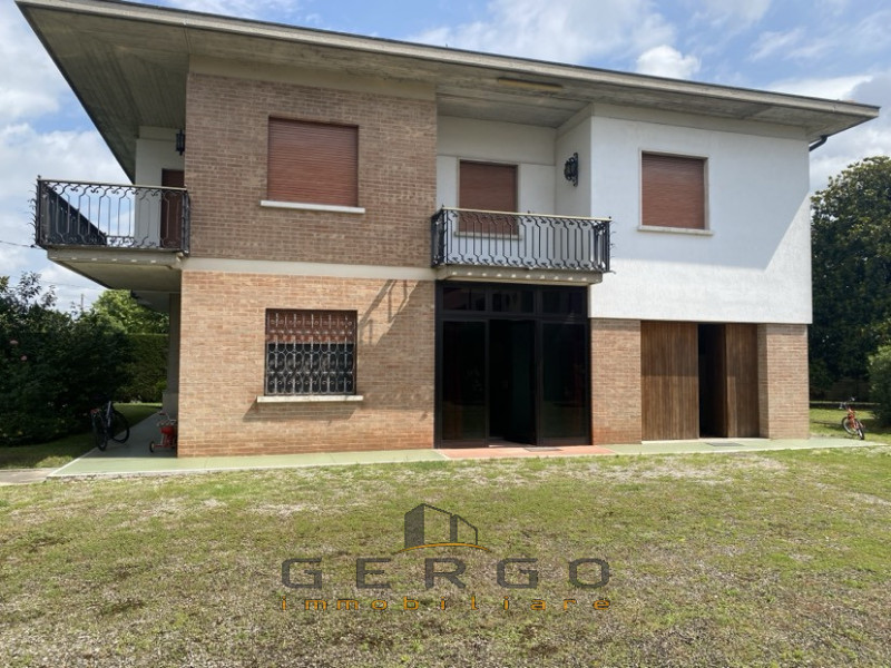 Immagine 22 di Casa indipendente in vendita  in Via Silvio Pellico a Piombino Dese