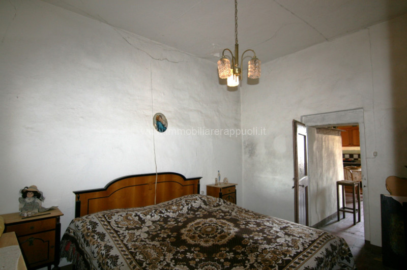 Immagine 6 di Rustico / casale in vendita  a Sinalunga