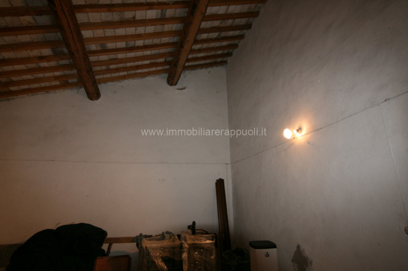 Immagine 9 di Rustico / casale in vendita  a Sinalunga