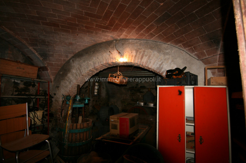 Immagine 10 di Rustico / casale in vendita  a Sinalunga