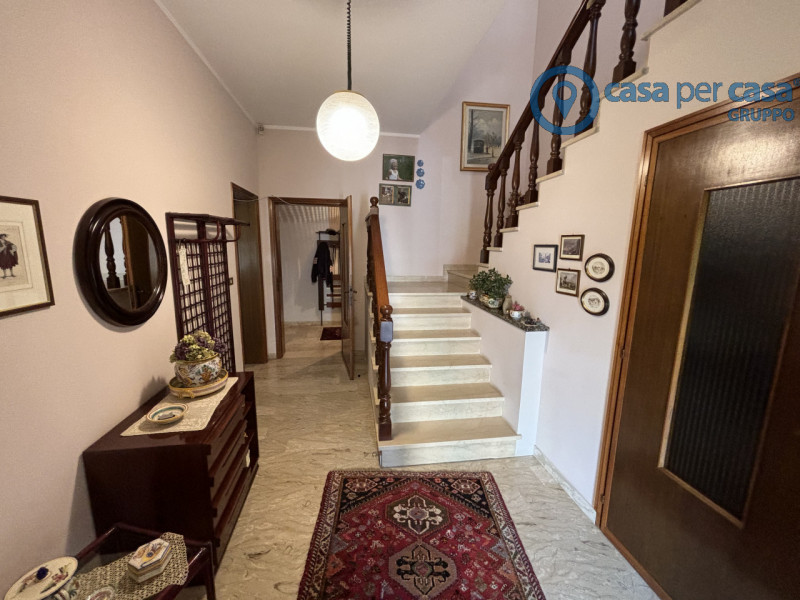 Immagine 8 di Casa indipendente in vendita  a Lusia