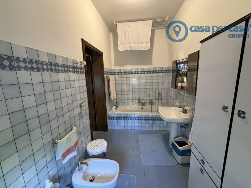 Immagine 13 di Casa indipendente in vendita  a Lusia