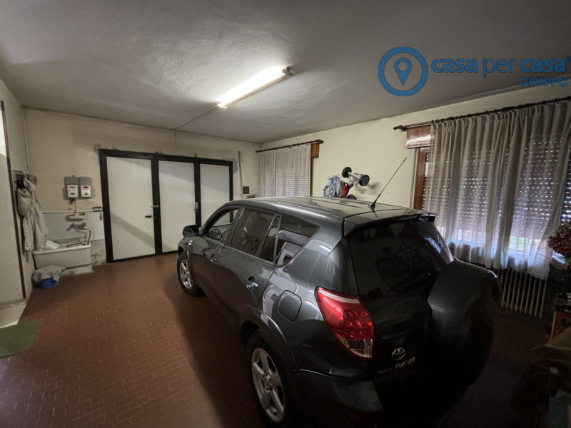 Immagine 30 di Casa indipendente in vendita  a Lusia