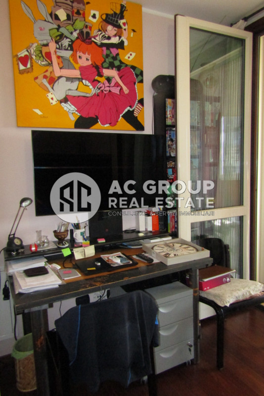 Immagine 10 di Appartamento in vendita  a Saronno