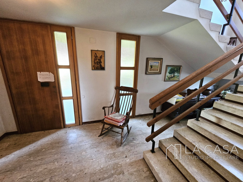 Immagine 6 di Villa in vendita  in Viale Trieste a Valvasone Arzene