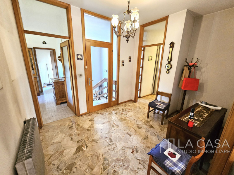 Immagine 9 di Villa in vendita  in Viale Trieste a Valvasone Arzene