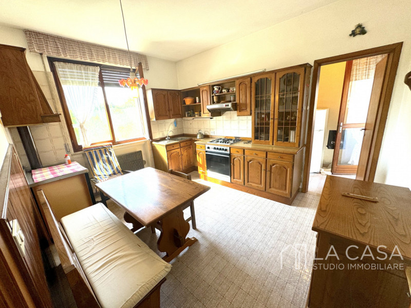 Immagine 16 di Villa in vendita  in Viale Trieste a Valvasone Arzene