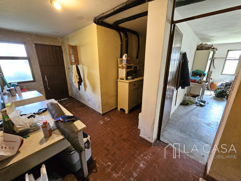 Immagine 37 di Villa in vendita  in Viale Trieste a Valvasone Arzene