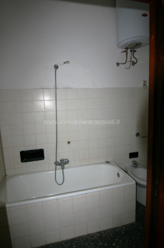 Immagine 12 di Casa indipendente in vendita  a Lucignano