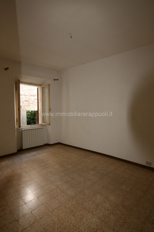 Immagine 13 di Casa indipendente in vendita  a Lucignano