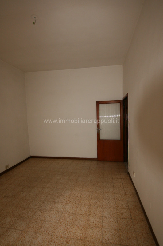 Immagine 14 di Casa indipendente in vendita  a Lucignano