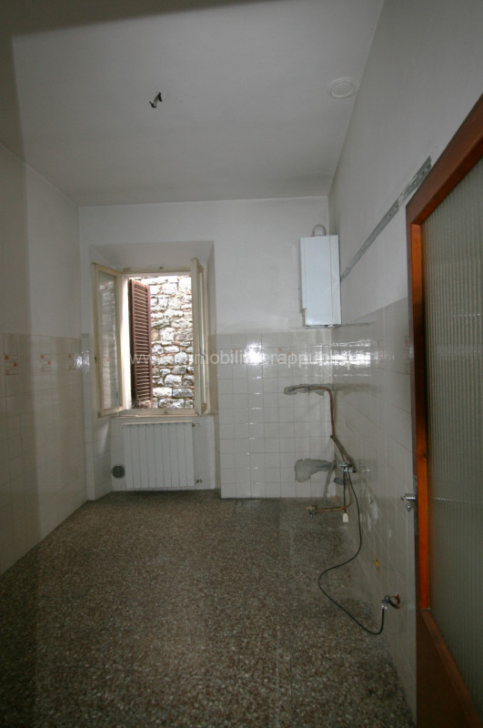 Immagine 15 di Casa indipendente in vendita  a Lucignano