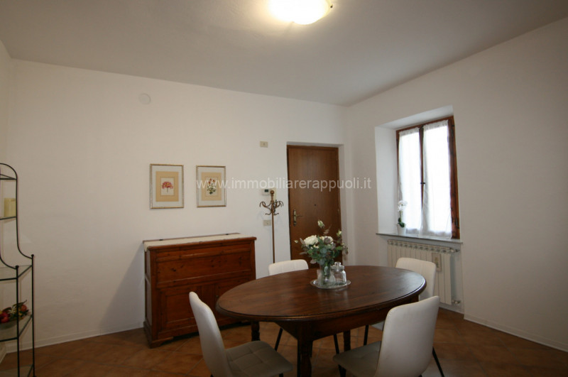 Immagine 7 di Appartamento in vendita  a Sinalunga