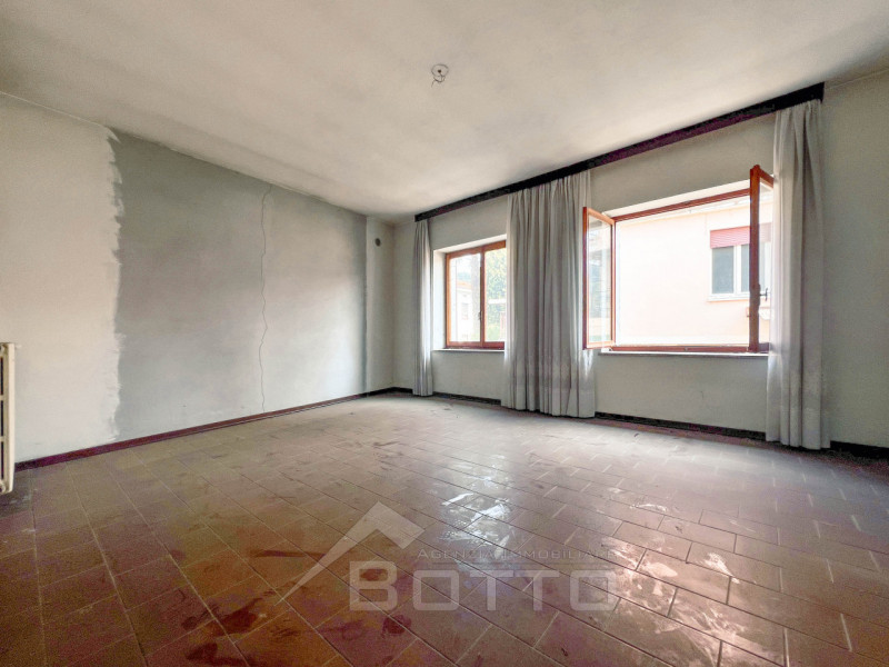 Immagine 14 di Casa indipendente in vendita  in Vicolo Montirone, 2 a Ghemme