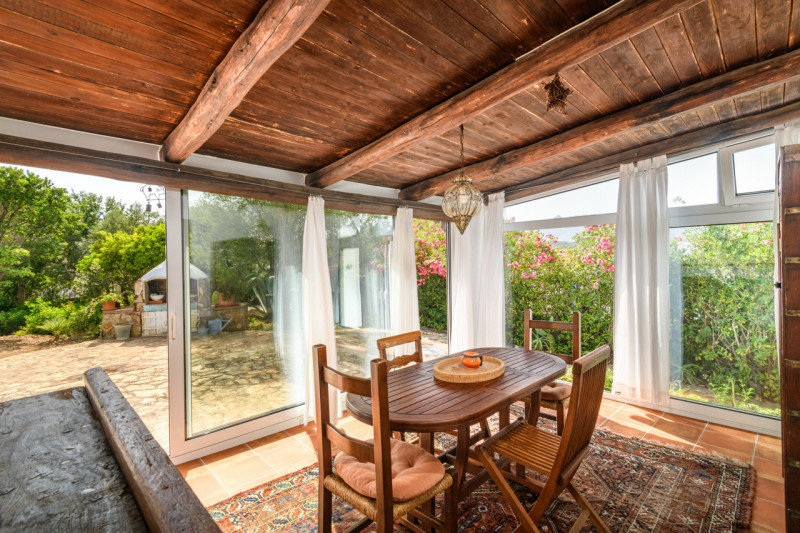 Immagine 7 di Villa in vendita  in via dei pescatori a Olbia