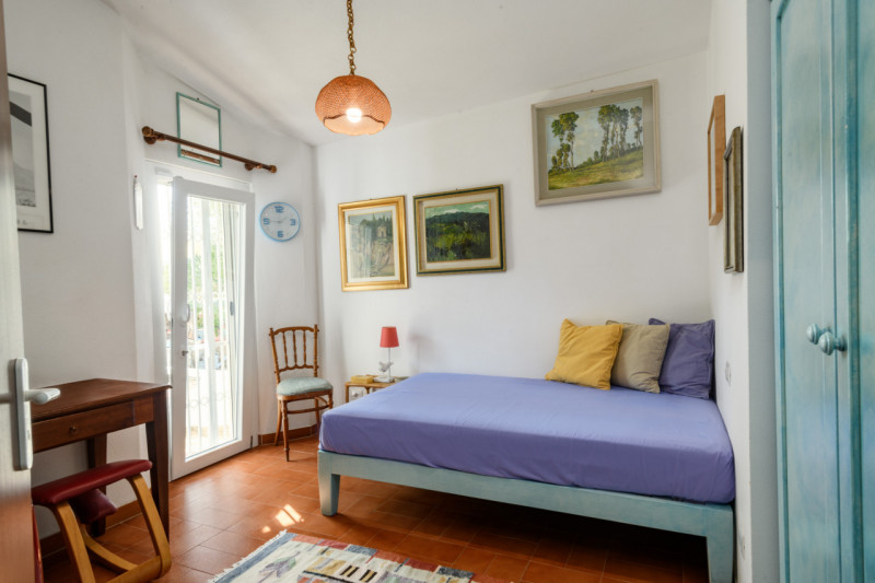 Immagine 15 di Villa in vendita  in via dei pescatori a Olbia