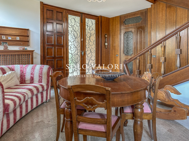 Immagine 17 di Casa indipendente in vendita  a Marostica