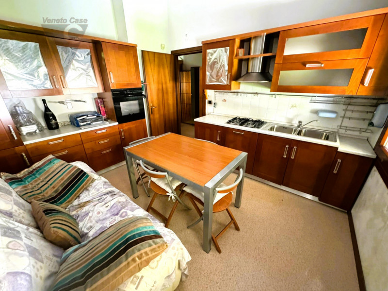 Immagine 7 di Negozio in vendita  in Via dell'artigianato a Padova