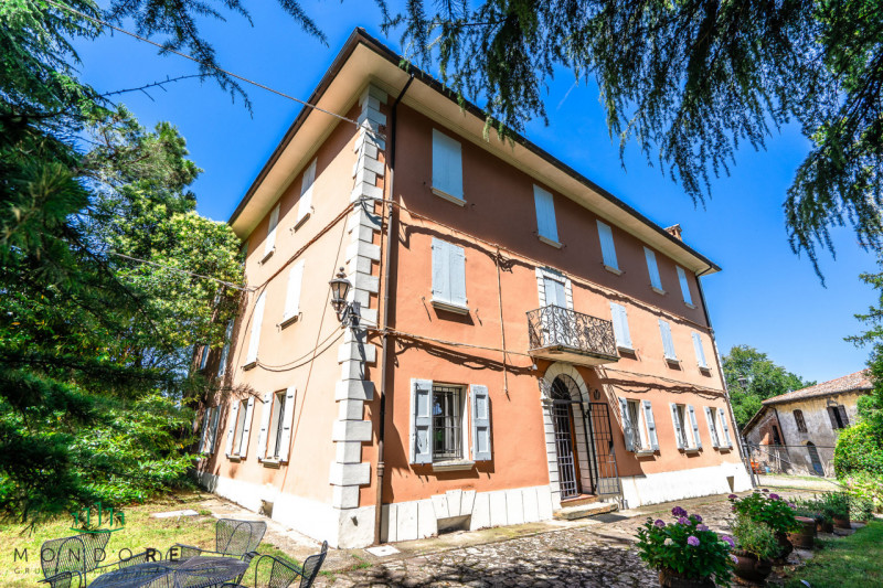 Immagine 4 di Villa in vendita  in Via Lagune a Sasso Marconi