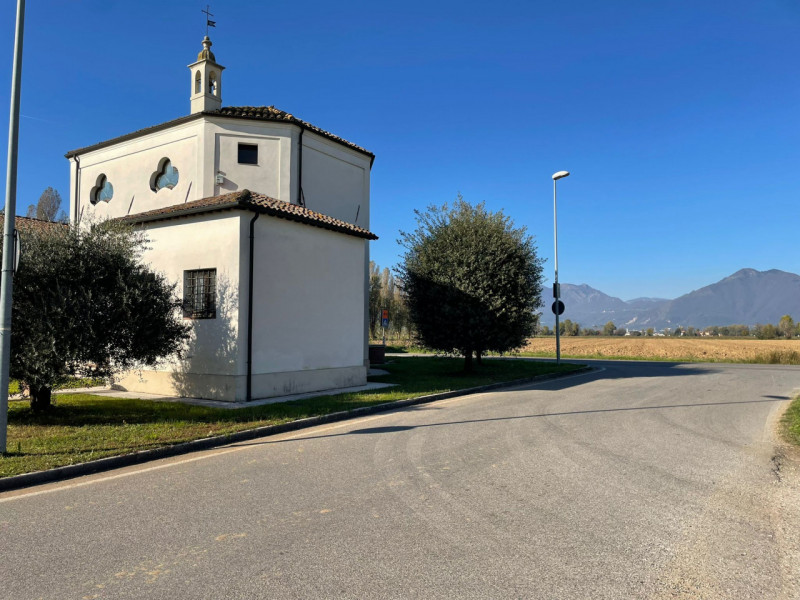 Immagine 5 di Rustico / casale in vendita  in Via Colleoni  38 a Malo