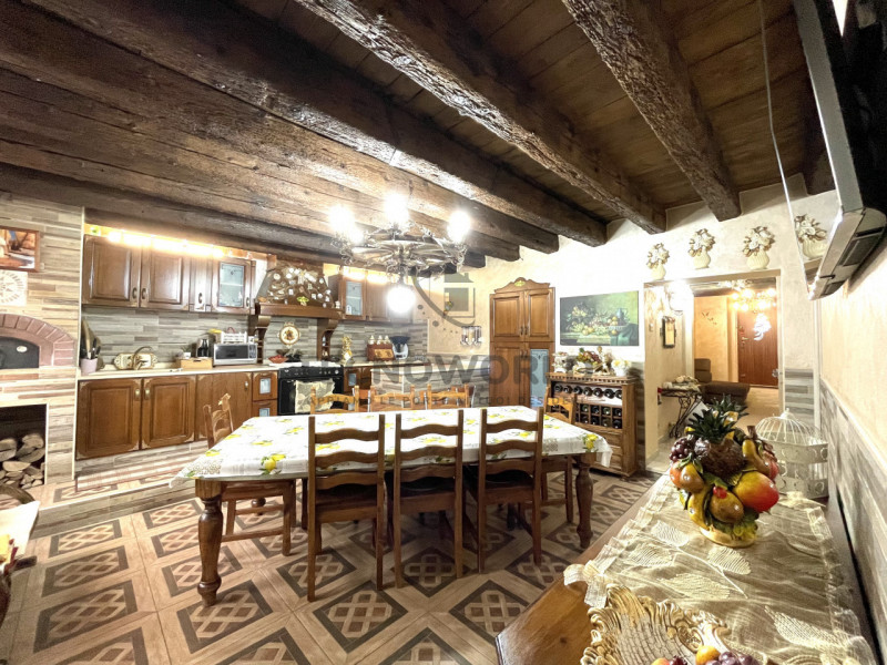 Immagine 8 di Rustico / casale in vendita  in Via Colleoni  38 a Malo