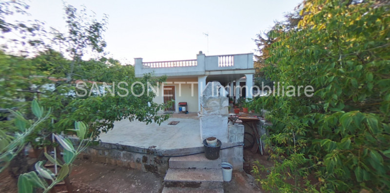 Immagine 12 di Villa in vendita  in ANES a Fasano