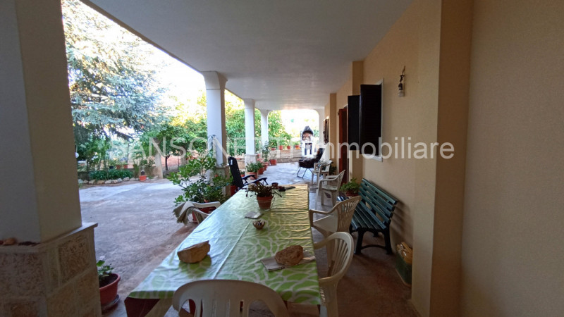 Immagine 14 di Villa in vendita  in ANES a Fasano