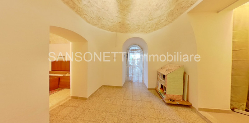 Immagine 38 di Villa in vendita  in ANES a Fasano