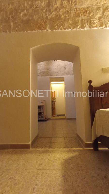 Immagine 42 di Villa in vendita  in ANES a Fasano