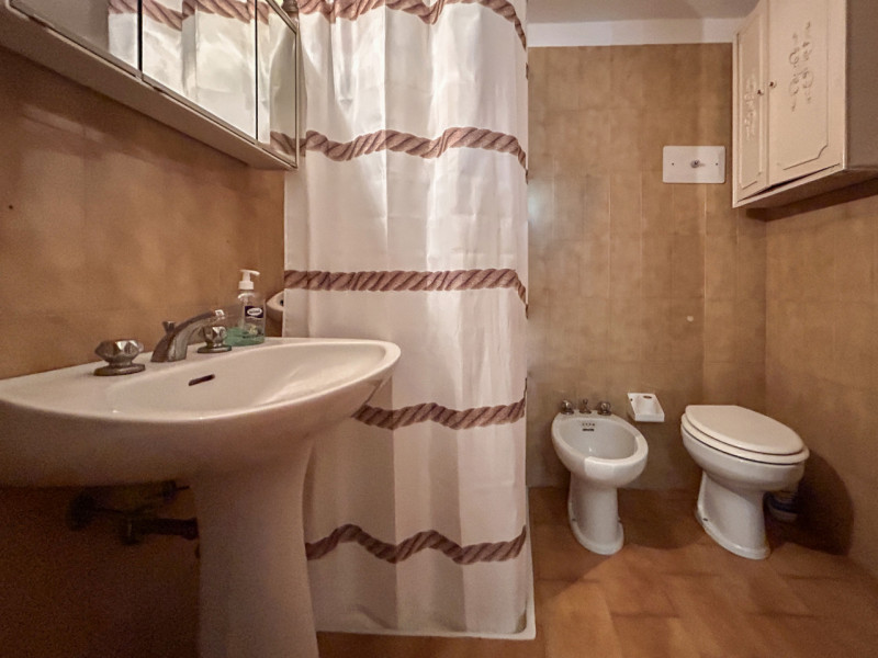 Immagine 14 di Casa indipendente in vendita  in Via Chiesa località Castello di Manune a Fumane