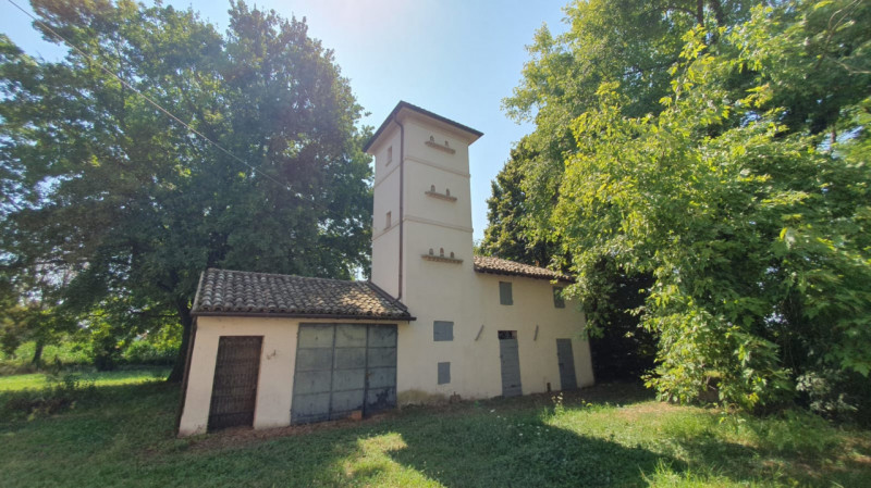 Immagine 29 di Villa in vendita  in VIA SAN MATTEO a Medolla