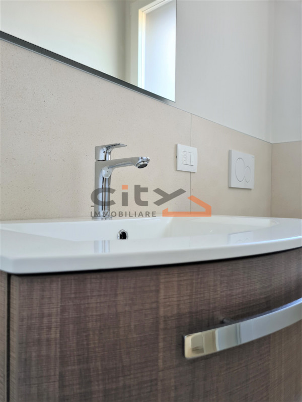 Immagine 7 di Villetta a schiera in vendita  a Bassano Del Grappa