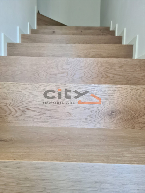 Immagine 8 di Villetta a schiera in vendita  a Bassano Del Grappa