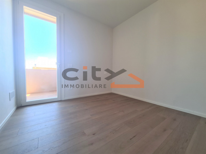 Immagine 12 di Villetta a schiera in vendita  a Bassano Del Grappa